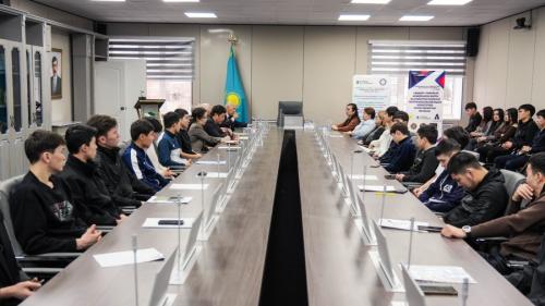 «Әділетті Қазақстанның конституциялық тұғыры ретіндегі заң мен тәртіп» тақырыбындағы дөңгелек үстел өтті