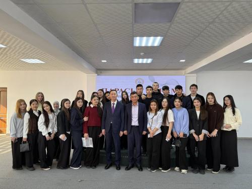  «Жастарды құқықтық тәрбиелеу сыбайлас жемқорлыққа қарсы дүниетанымның негізі» атты жобасы аясында жастармен кездесу өтті.