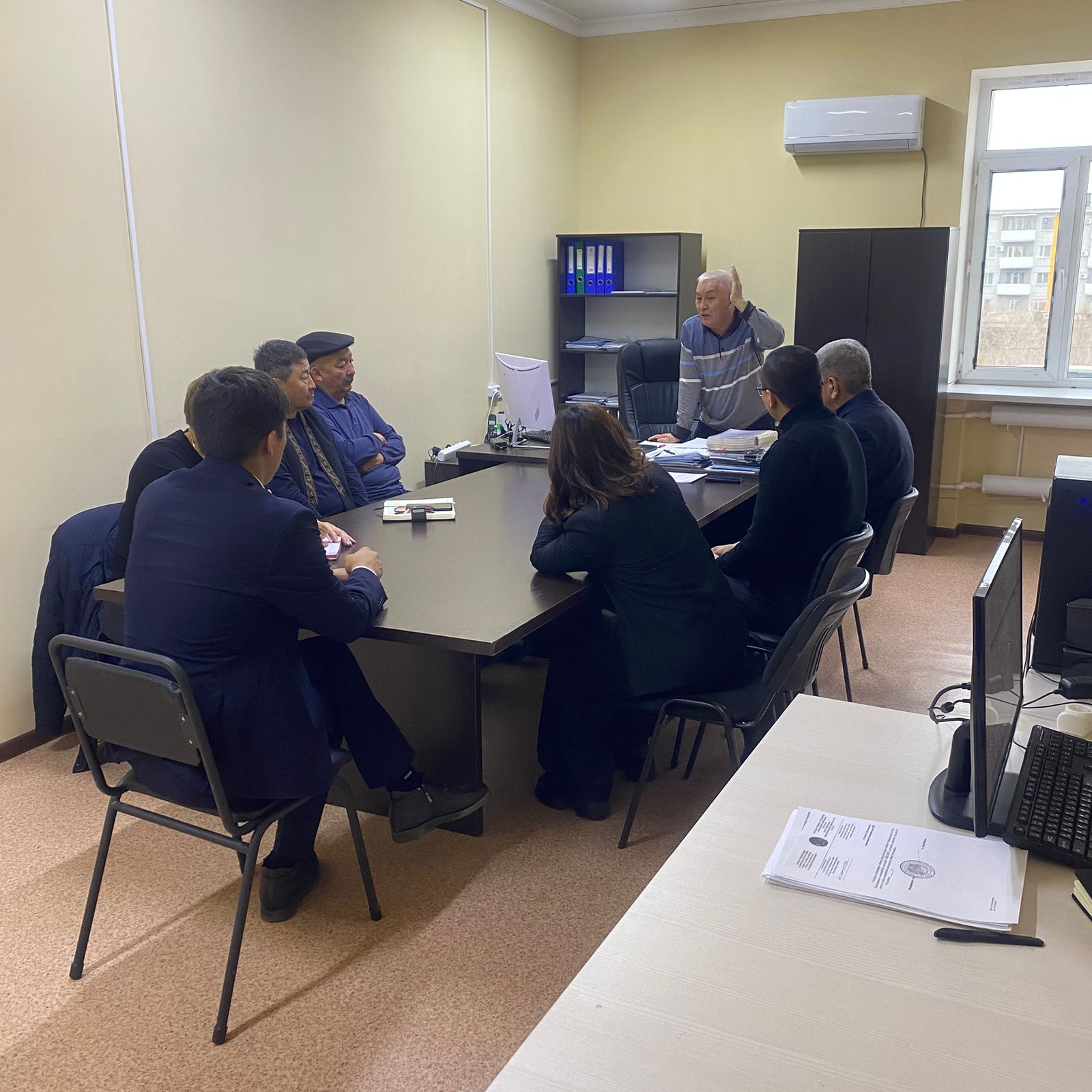 Мемлекеттік органдары өкілдерімен кездесу