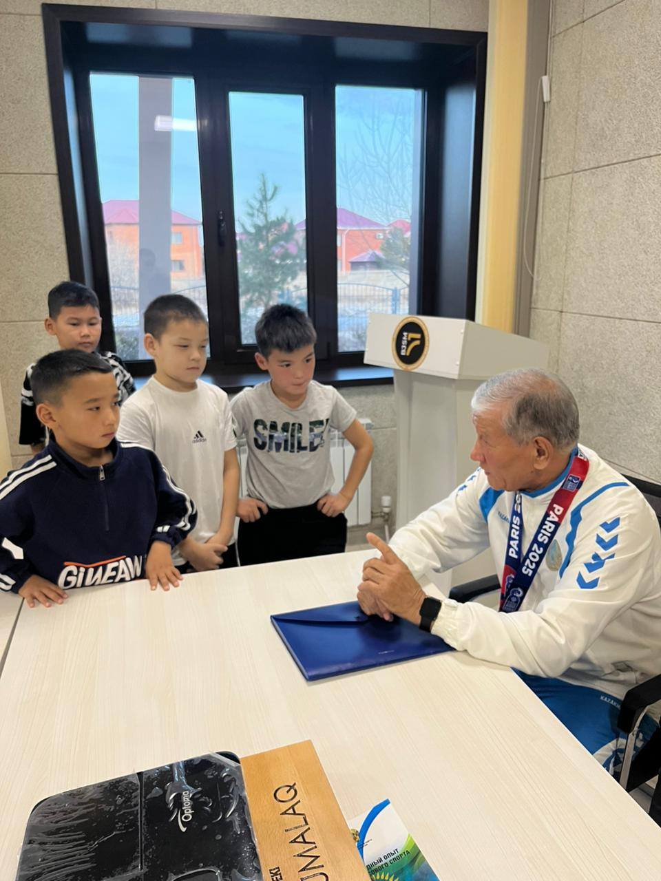 БОЛАШАҚ ЖАСӨСПІРІМ СПОРТШЫЛАРМЕН КЕЛЕЛІ КЕЗДЕСУ