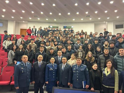 «Құқықбұзушылықтың алдын алу – жастардың ортақ міндеті» тақырыбында тағылымды кездесу