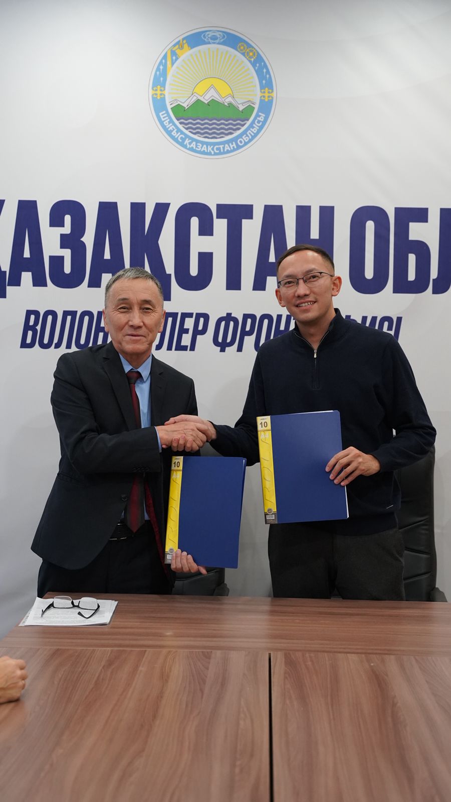 МЕМЛЕКЕТТІК ОРГАНДАРМЕН КЕЗДЕСУ
