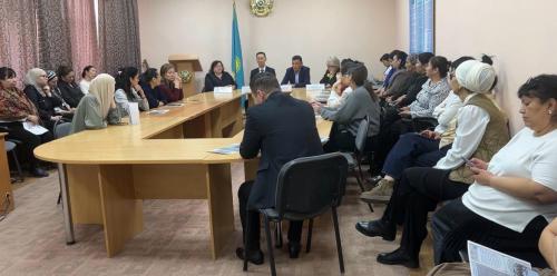 МЕМЛЕКЕТТІК ОРГАНДАРЫ ӨКІЛДЕРІМЕН КЕЗДЕСУ