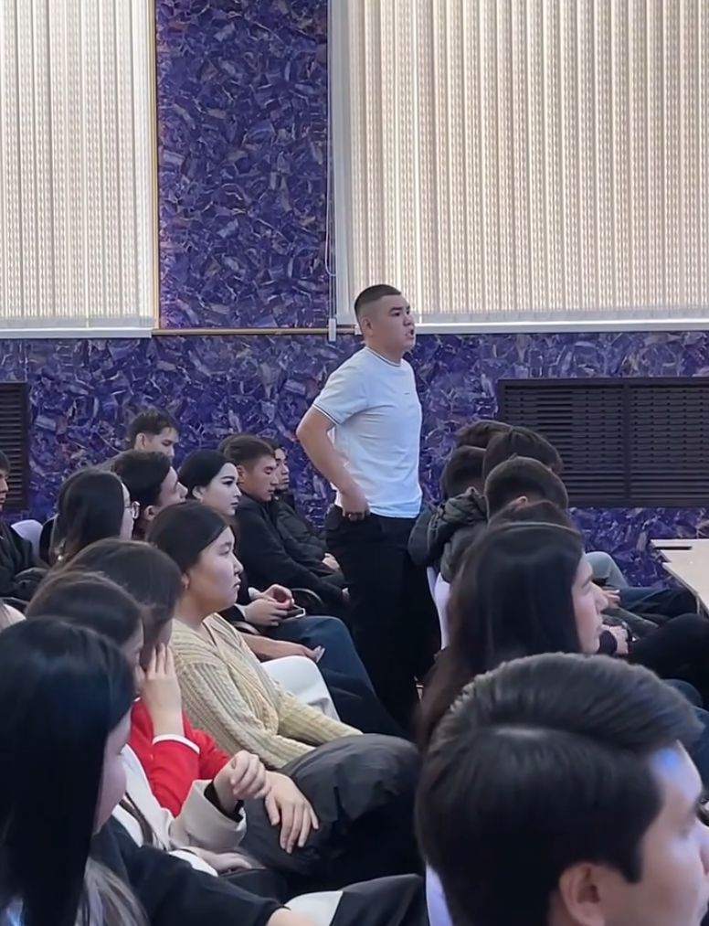 Снимок экрана 2025-11-22 123232.png